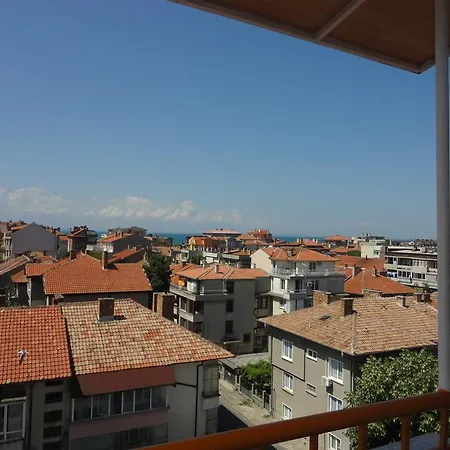 Tashevi Apartment