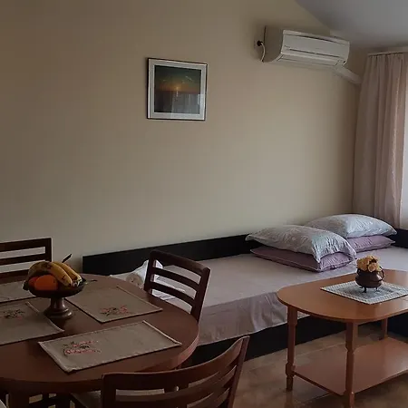Apartment Tashevi Pomorie